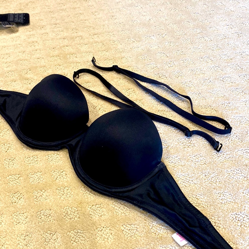 Pink strapless bra